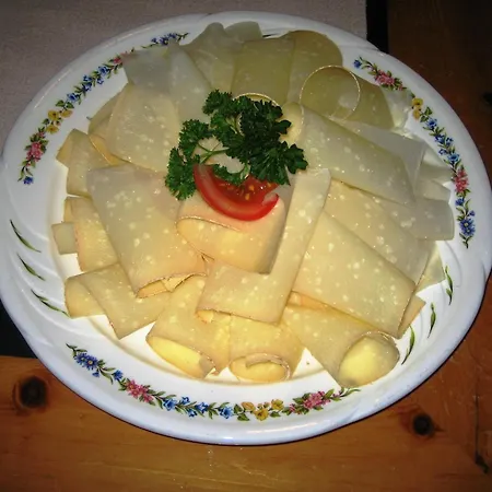 Hotel Alpenhof 3*