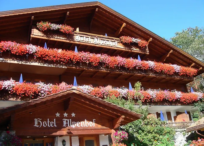 Hotel Alpenhof 3*