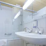 알펜호프 호텔 3*